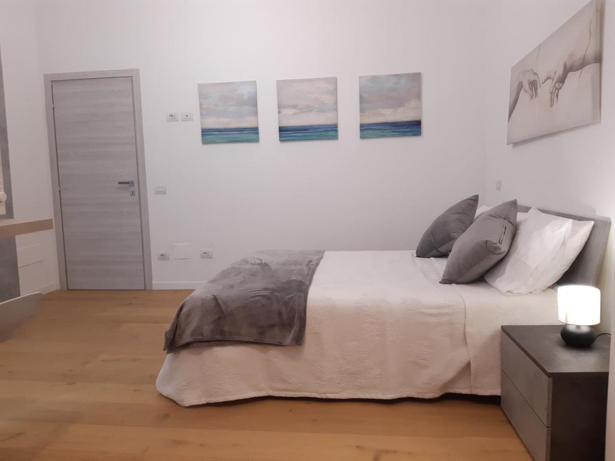 Piazza Mazzini Apartment Lecce Exteriör bild