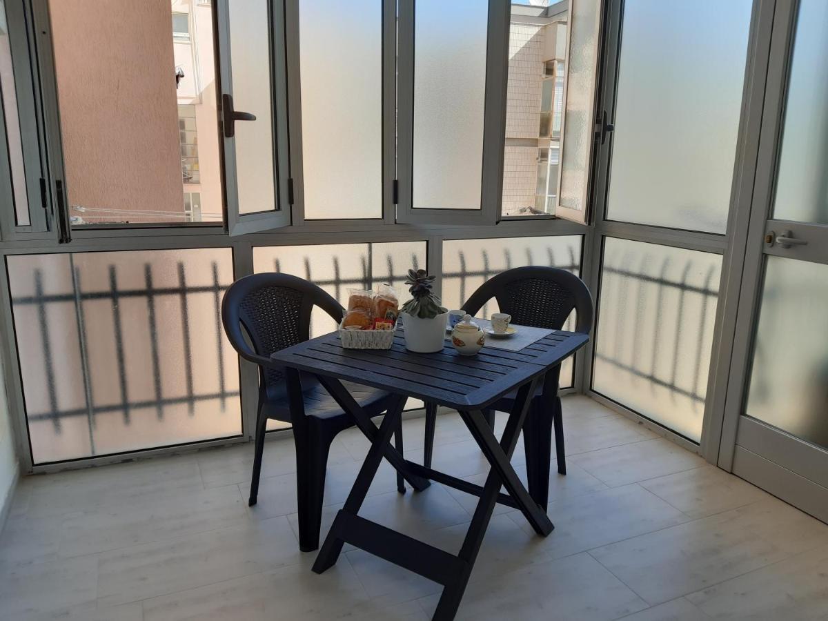 Piazza Mazzini Apartment Lecce Exteriör bild